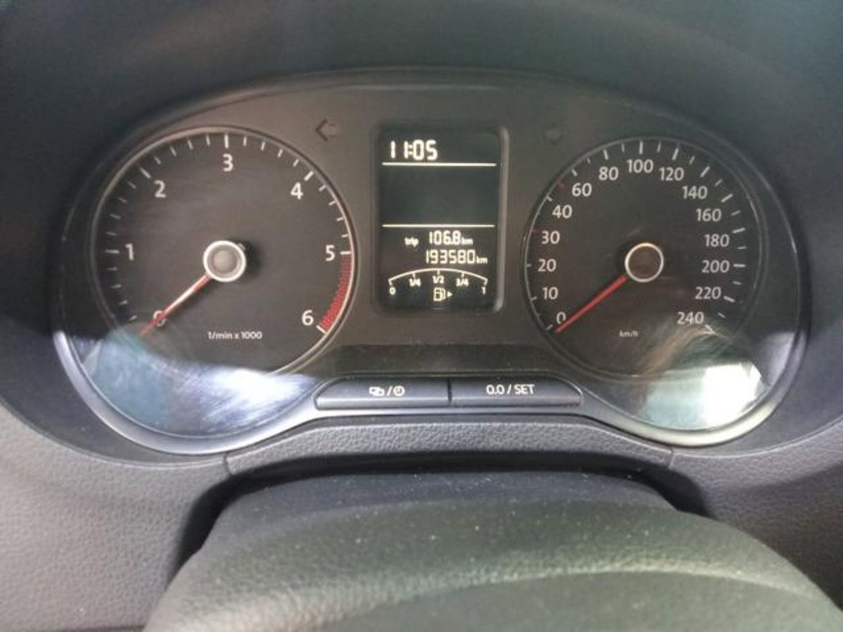 Volkswagen Polo 1.2 TDI DPF 5 p. Comfortline (9)