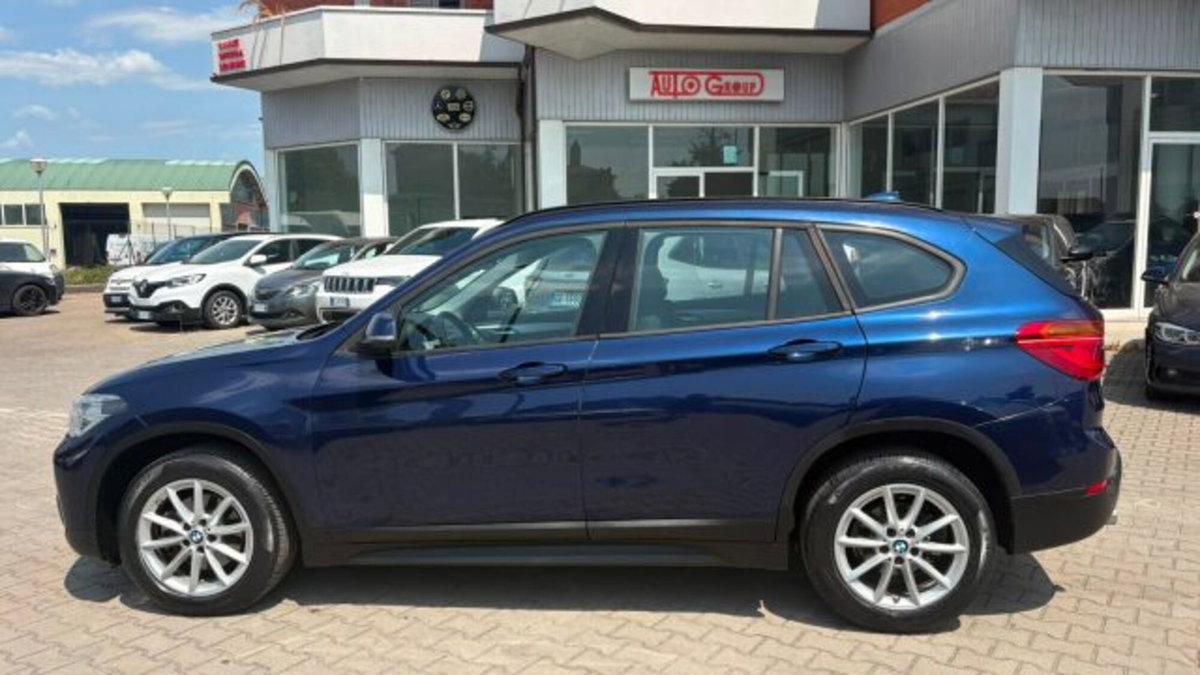 BMW X1 xDrive18d Business Advantage (5)