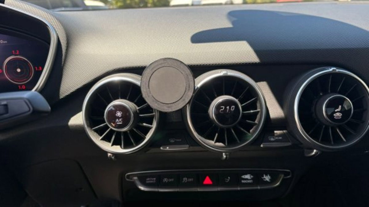 Audi TTS Coupé 2.0 TFSI 310 CV quattro S tronic (11)