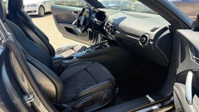 Audi TTS Coupé 2.0 TFSI 310 CV quattro S tronic (16)