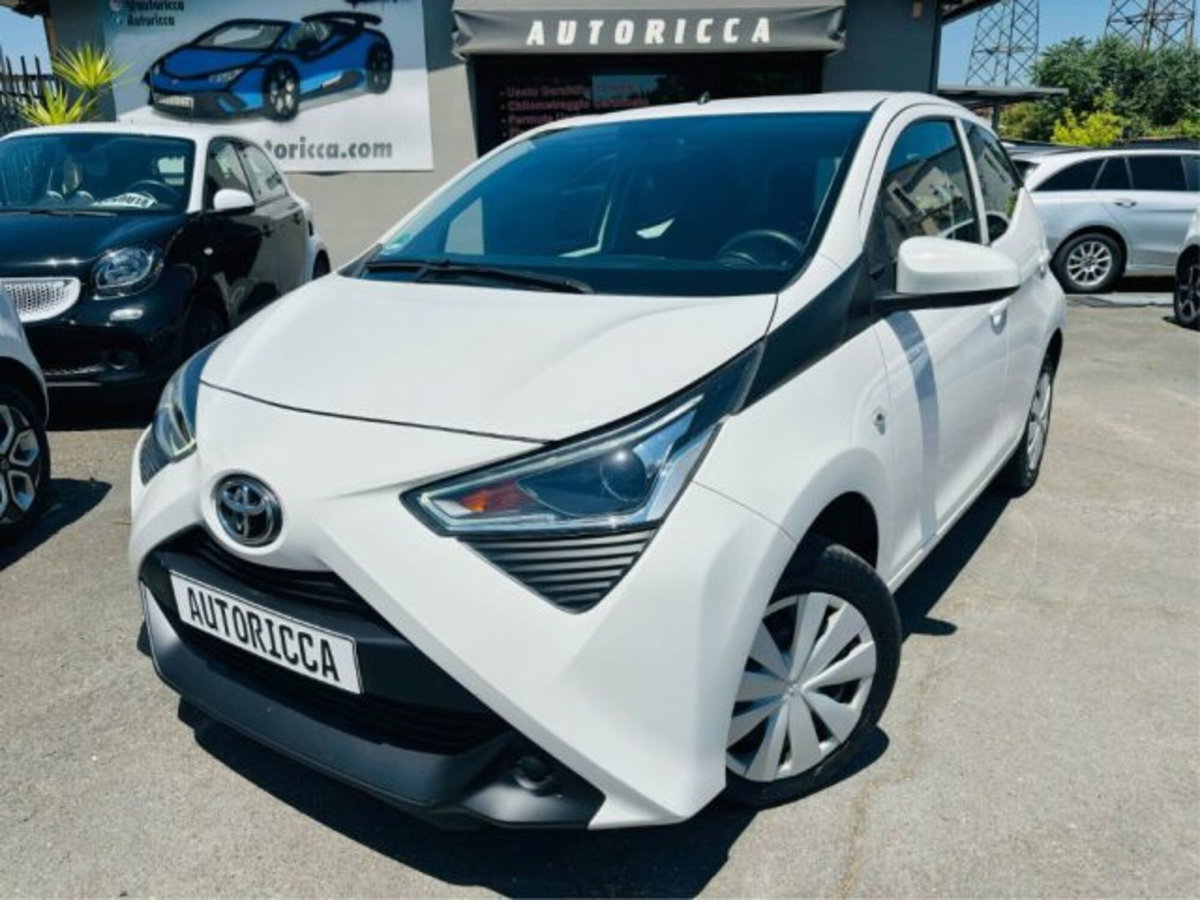 Toyota Aygo Connect 1.0 VVT-i 72 CV 5 porte x-you MMT