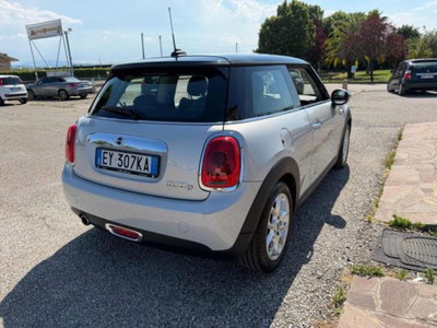 MINI Mini 1.5 Cooper D Business XL (4)
