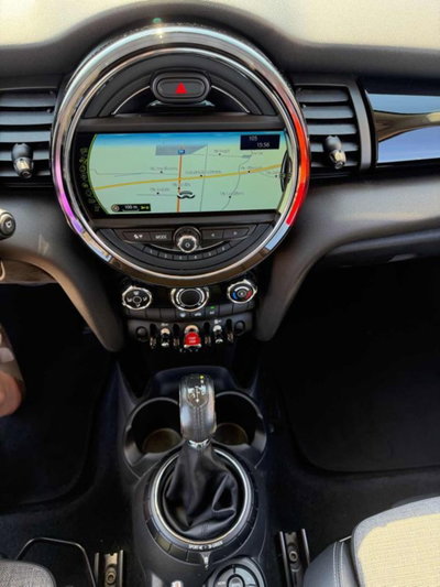 MINI Mini 1.5 Cooper D Business XL (9)