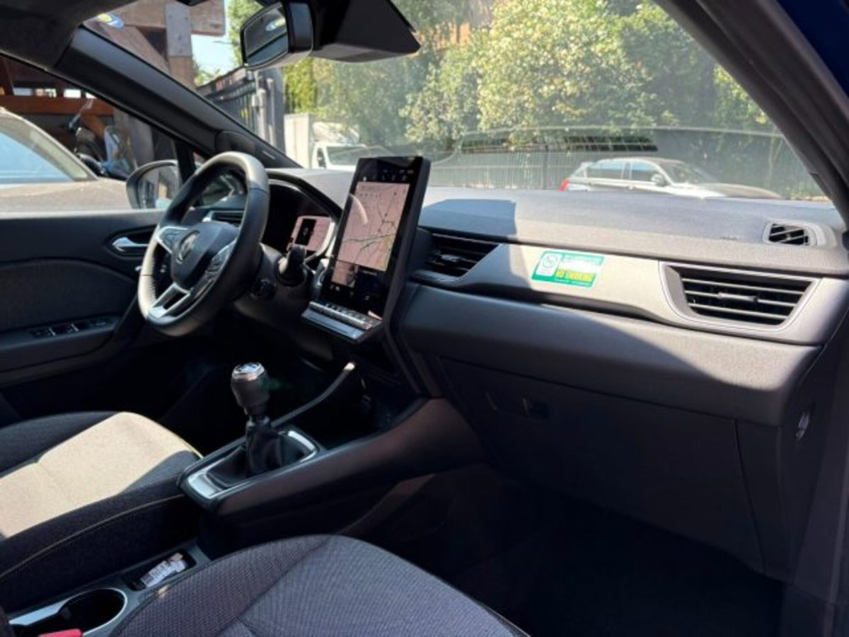 Renault Captur 1.0 eco-g Techno 100cv (8)