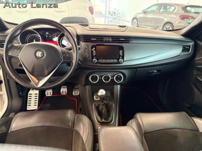 Alfa Romeo Giulietta 1.6 JTDm-2 Giulietta (5)