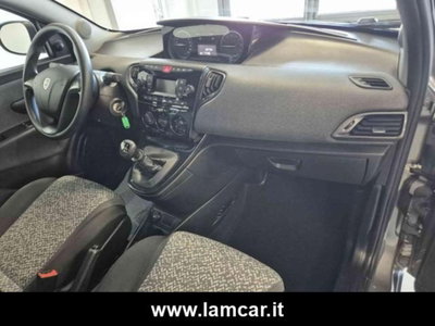 Lancia Ypsilon 1.0 FireFly 5 porte S&S Hybrid Ecochic Silver (6)
