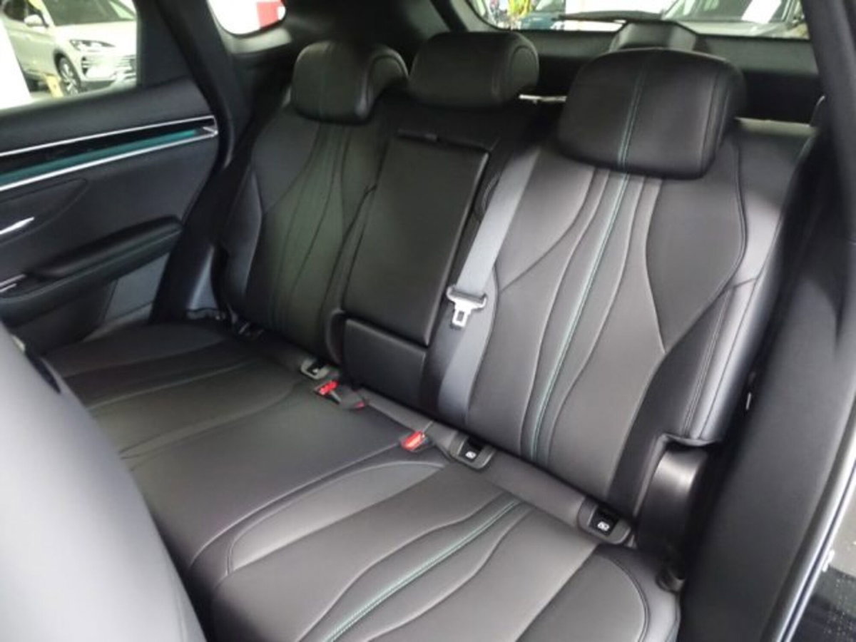 Byd Seal U DM-i 1.5 phev Boost 2wd (11)
