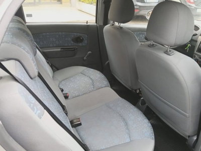 Chevrolet Matiz 800 SE Chic (10)