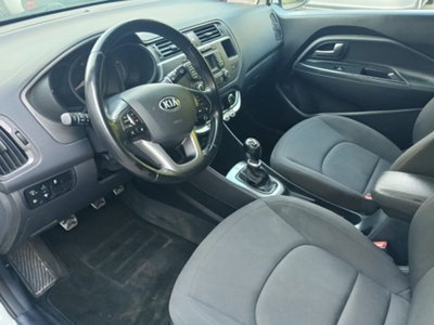 Kia Rio 1.1 CRDi 5p. Cool (11)