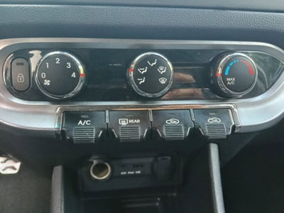 Kia Rio 1.1 CRDi 5p. Cool (9)