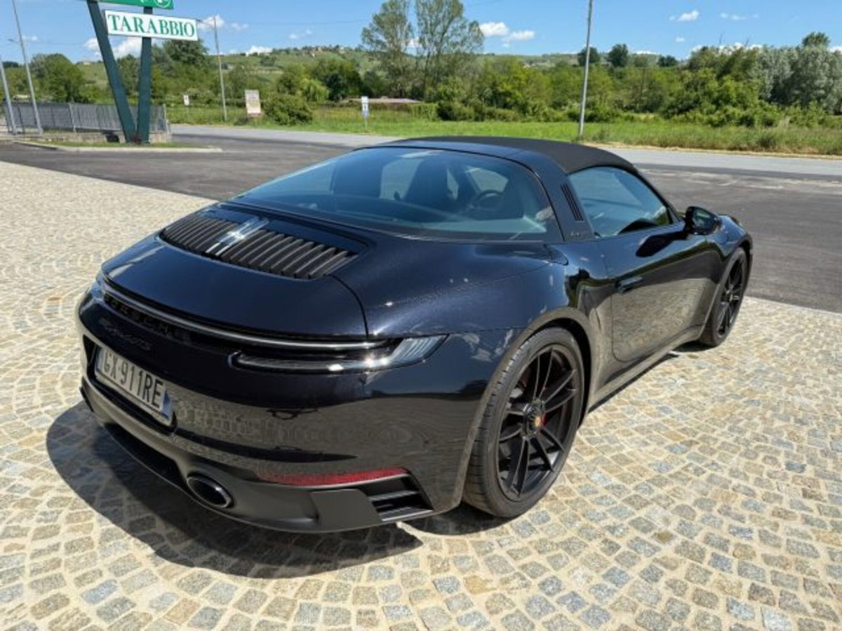 Porsche 911 Cabrio Targa 3.0 4 GTS (3)