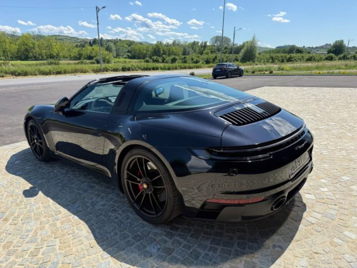 Porsche 911 Cabrio Targa 3.0 4 GTS (8)
