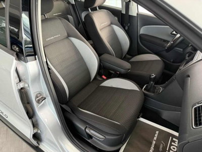 Volkswagen Polo Cross 1.4 TDI BlueMotion Technology (7)