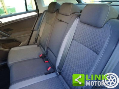 Volkswagen Tiguan 2.0 TDI 150 CV SCR DSG 4MOTION R-Line (9)