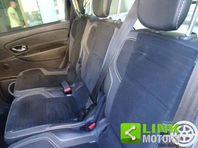 Renault Scenic E-Tech Electric 1.5 dCi 110CV Attractive (9)