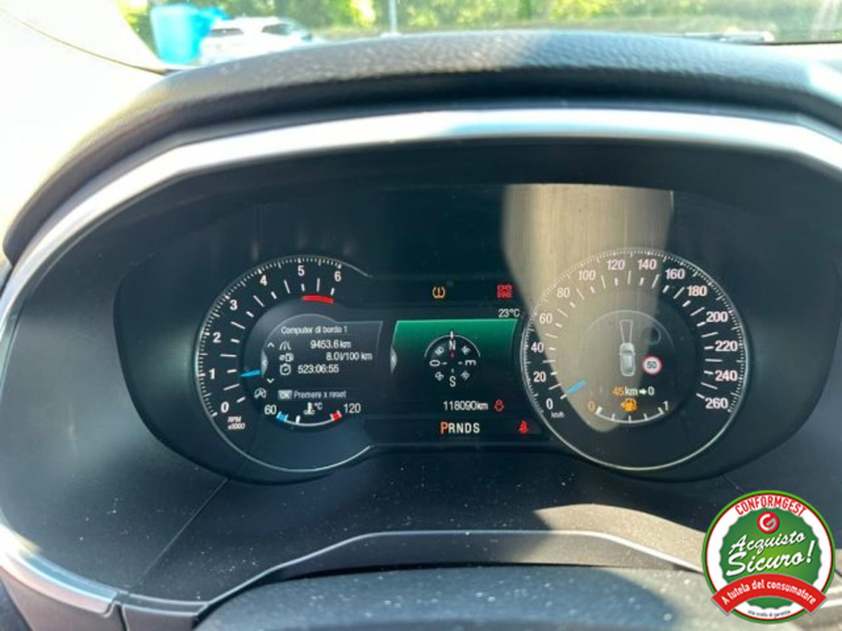 Ford Edge 2.0 TDCI 210 CV AWD S&S Powershift ST Line (10)