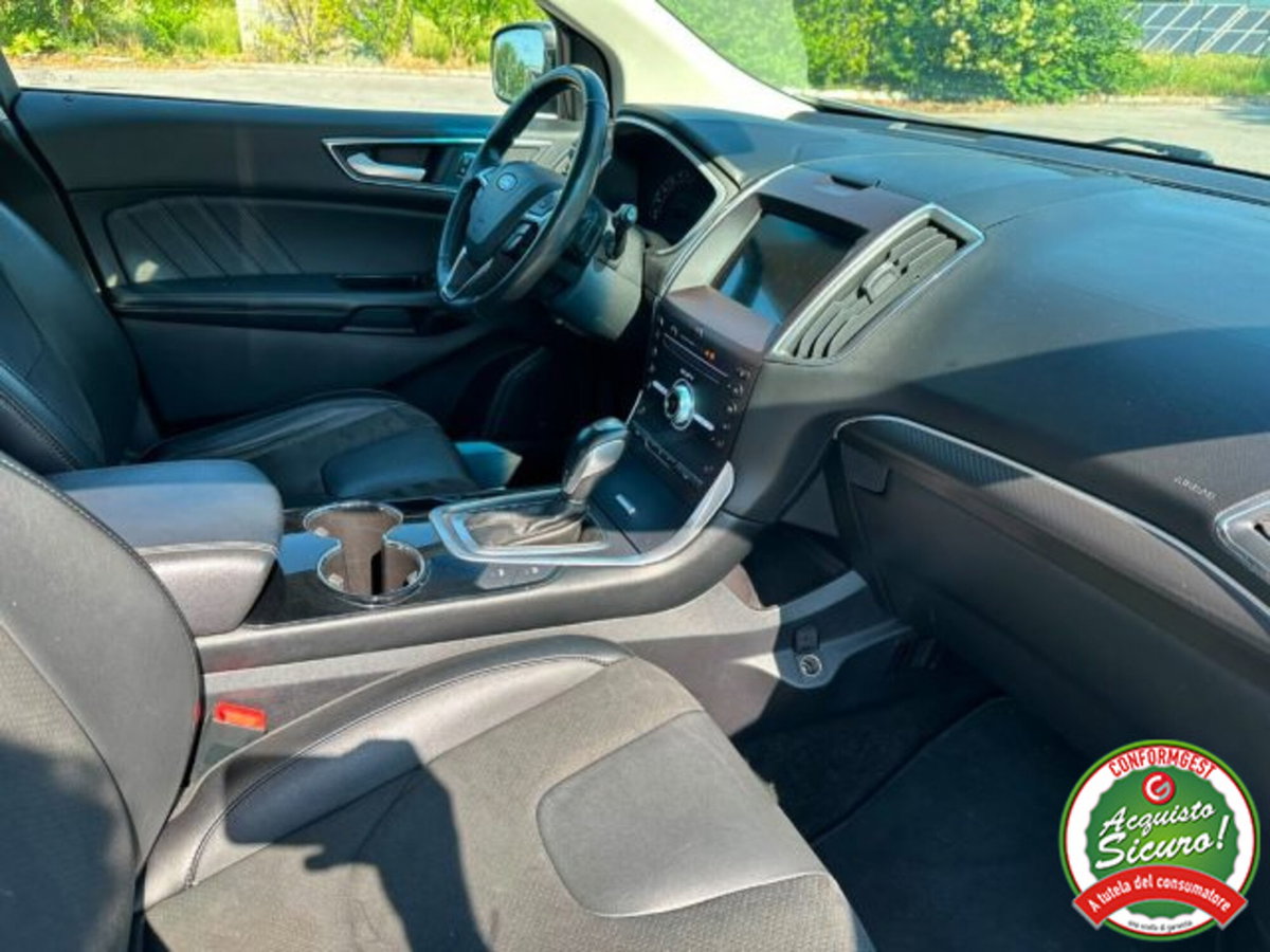 Ford Edge 2.0 TDCI 210 CV AWD S&S Powershift ST Line (15)