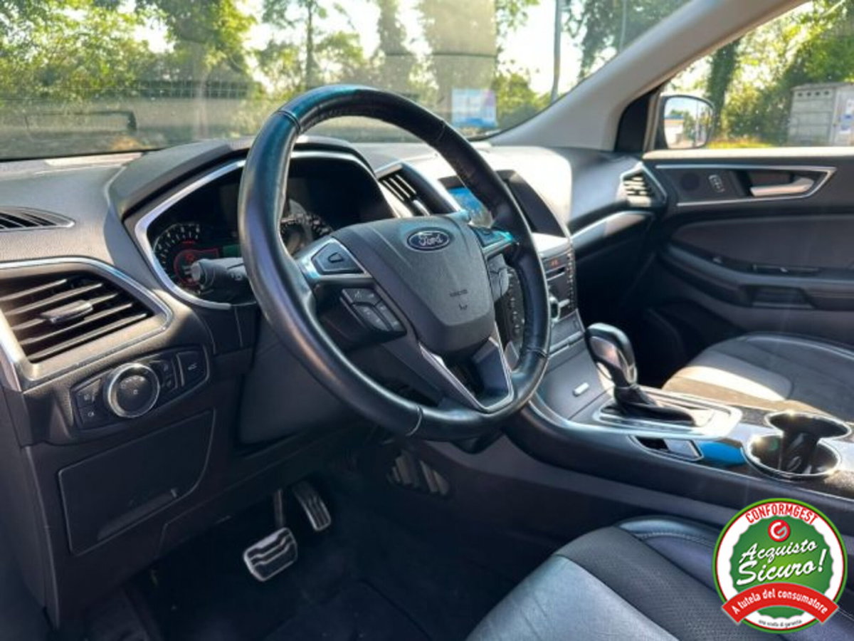 Ford Edge 2.0 TDCI 210 CV AWD S&S Powershift ST Line (9)