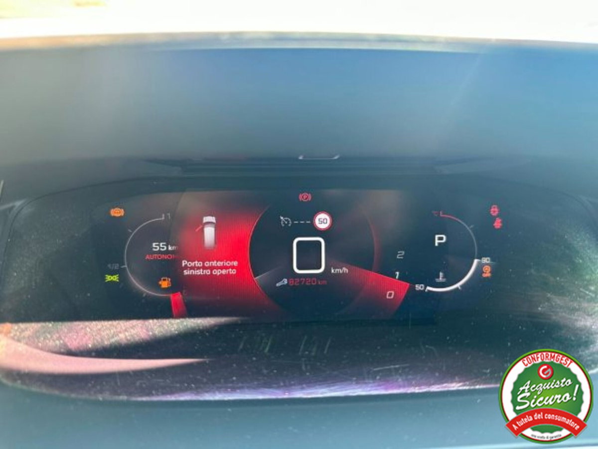 Peugeot 2008 BlueHDi 130 S&S EAT8 Allure Navi Pack (14)