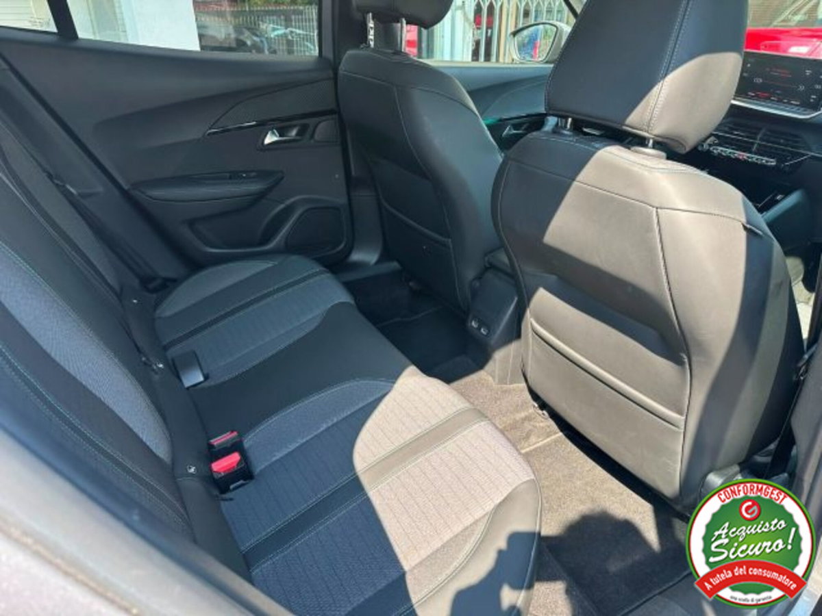 Peugeot 2008 BlueHDi 130 S&S EAT8 Allure Navi Pack (20)