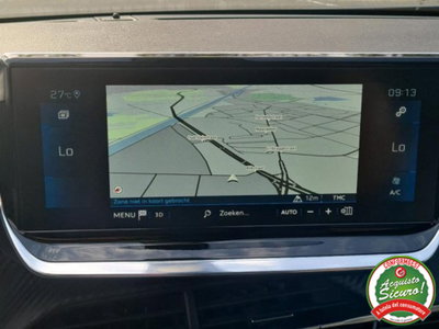 Peugeot 2008 BlueHDi 130 S&S EAT8 Allure Navi Pack (9)