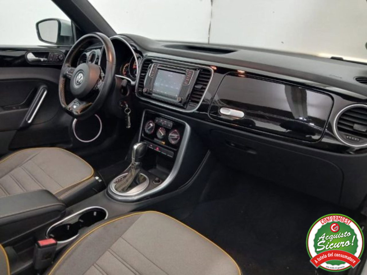 Volkswagen Maggiolino Cabrio 2.0 TSI DSG Sport (5)