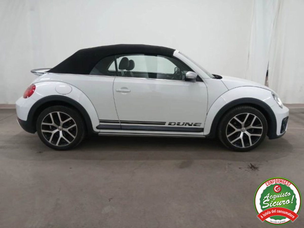 Volkswagen Maggiolino Cabrio 2.0 TSI DSG Sport (7)