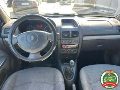 Renault Clio Storia 1.2 5 porte Confort (10)