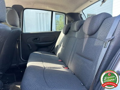 Renault Clio Storia 1.2 5 porte Confort (11)