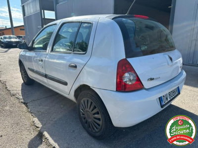 Renault Clio Storia 1.2 5 porte Confort (3)