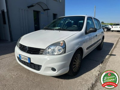 Renault Clio Storia 1.2 5 porte Confort (4)