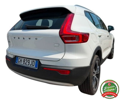 Volvo XC40 T5 Recharge Plug-in Hybrid Inscription Expression (4)