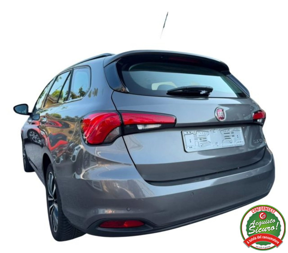Fiat Tipo Station Wagon Tipo 1.4 T-Jet 120CV GPL SW Lounge (2)