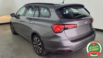 Fiat Tipo Station Wagon Tipo 1.4 T-Jet 120CV GPL SW Lounge (4)