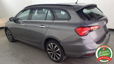 Fiat Tipo Station Wagon Tipo 1.4 T-Jet 120CV GPL SW Lounge (6)