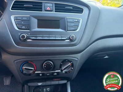 Hyundai i20 1.2 5 porte Classic (11)