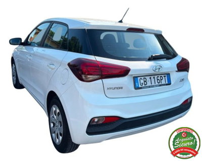 Hyundai i20 1.2 5 porte Classic (4)