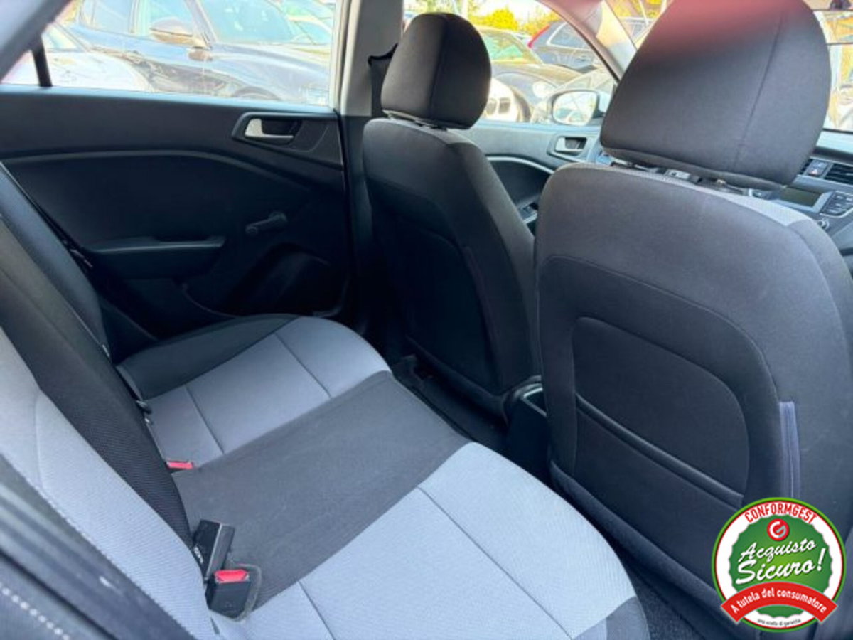 Hyundai i20 1.2 5 porte Classic (7)
