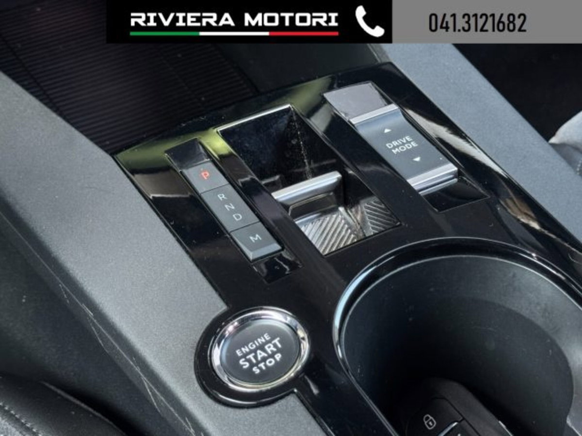 Lancia Ypsilon 1.2 mhev Edizione Cassina e-dct (14)