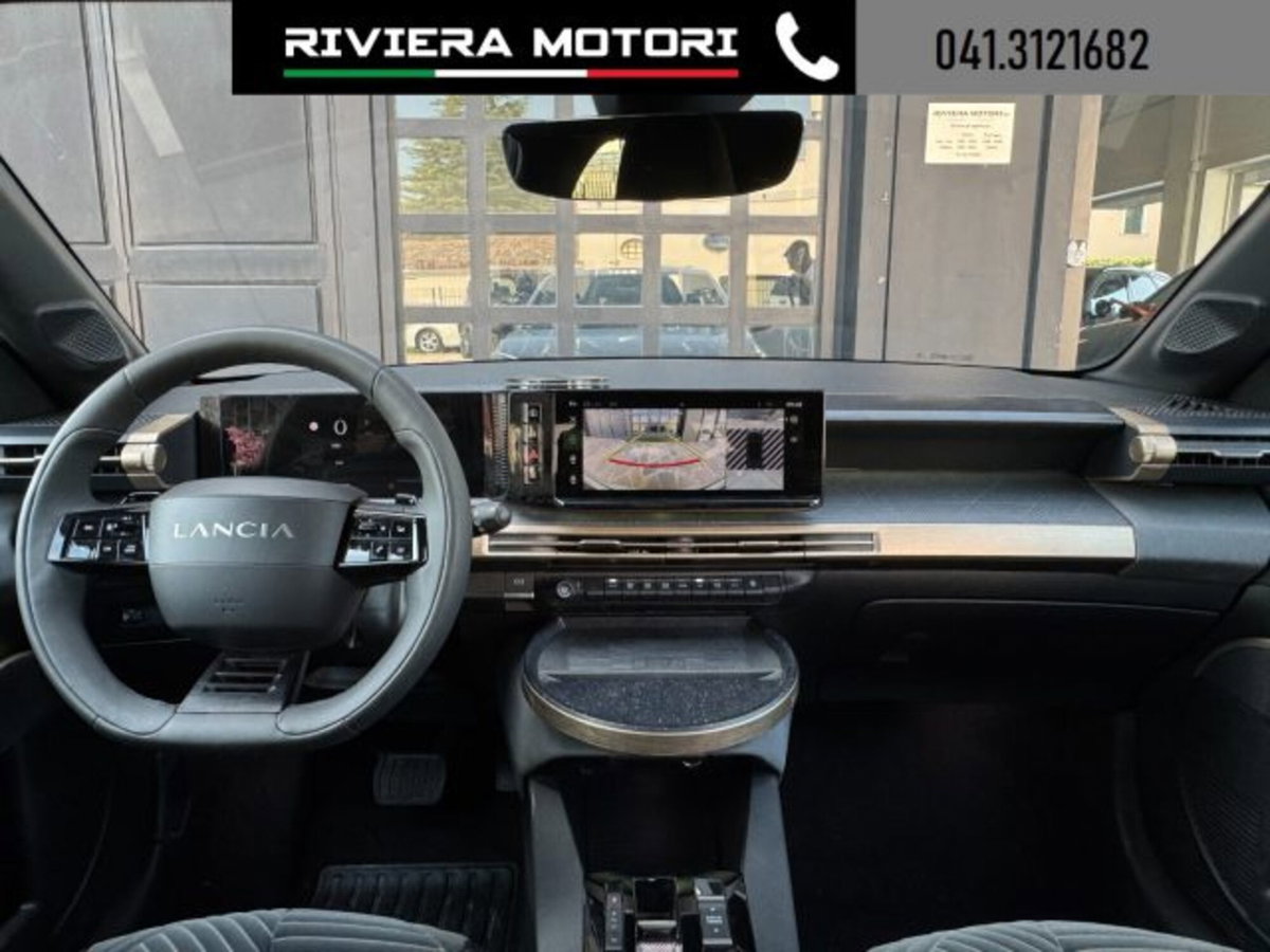 Lancia Ypsilon 1.2 mhev Edizione Cassina e-dct (5)