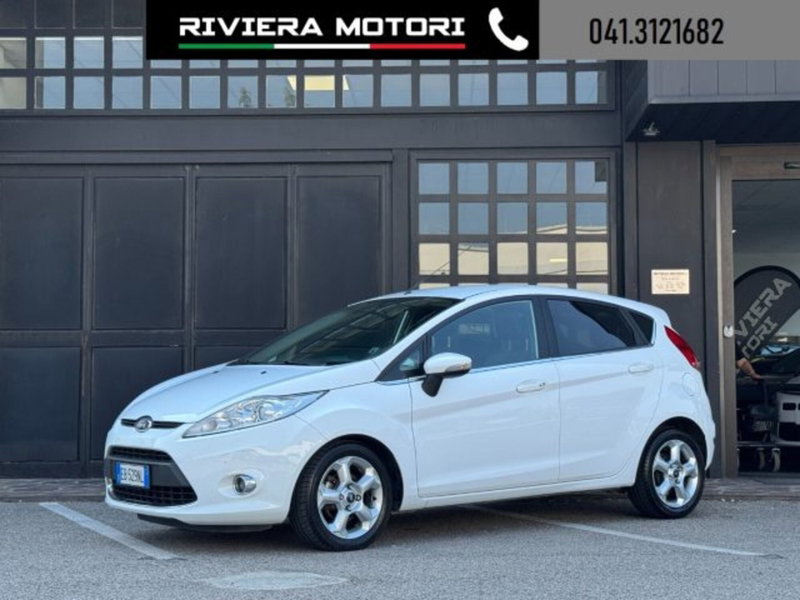 Ford Fiesta 1.4 5 porte Bz.- GPL Titanium