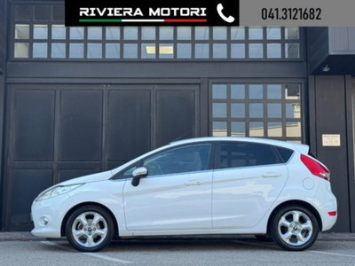 Ford Fiesta 1.4 5 porte Bz.- GPL Titanium (3)