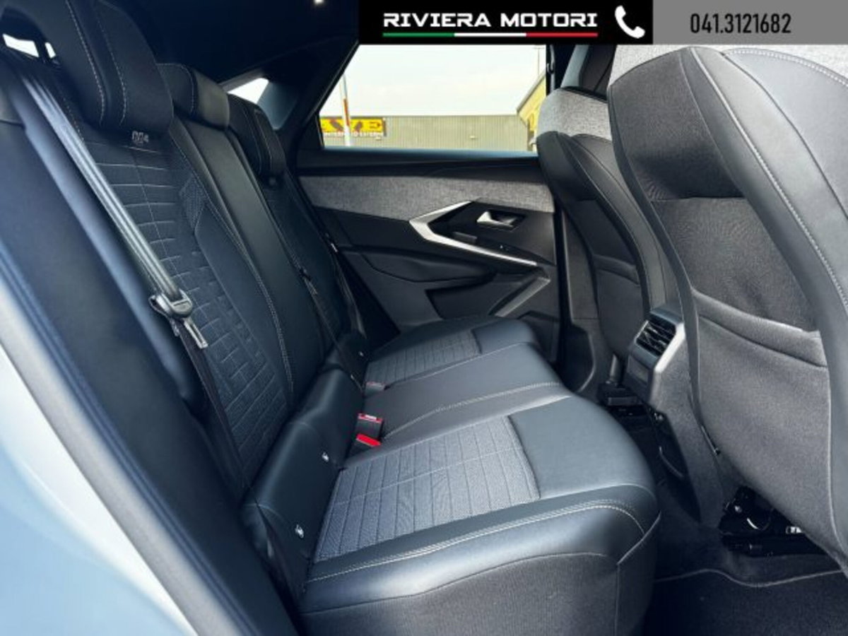 Peugeot 3008 1.2 hybrid Allure Business 145cv e-dcs6 (10)