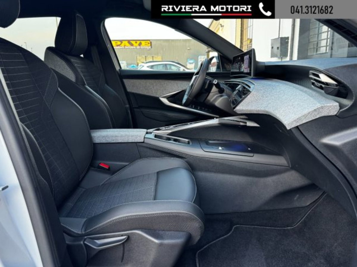 Peugeot 3008 1.2 hybrid Allure Business 145cv e-dcs6 (9)