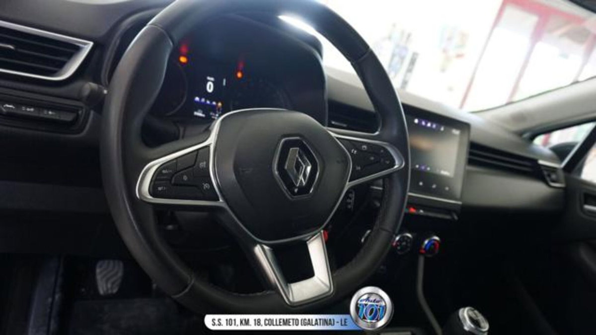Renault Clio TCe 90 CV 5 porte Equilibre (11)