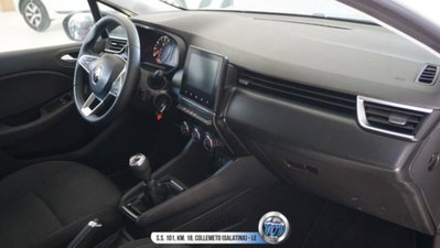 Renault Clio TCe 90 CV 5 porte Equilibre (14)