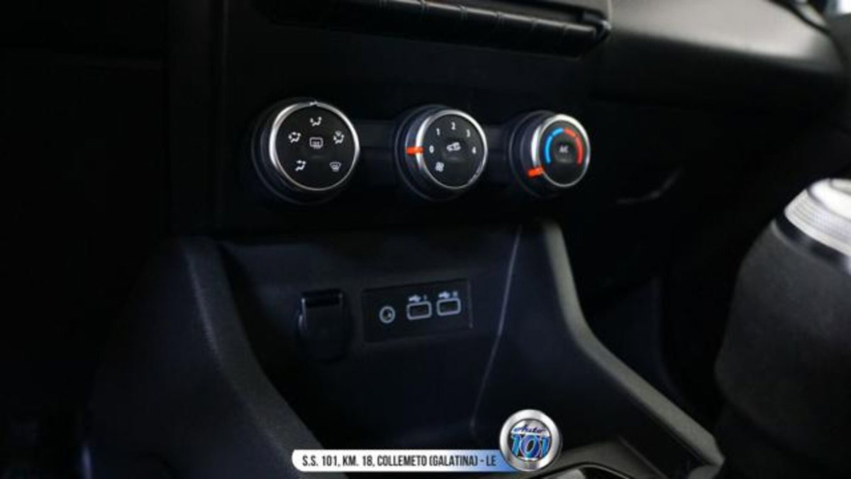 Renault Clio TCe 90 CV 5 porte Equilibre (15)