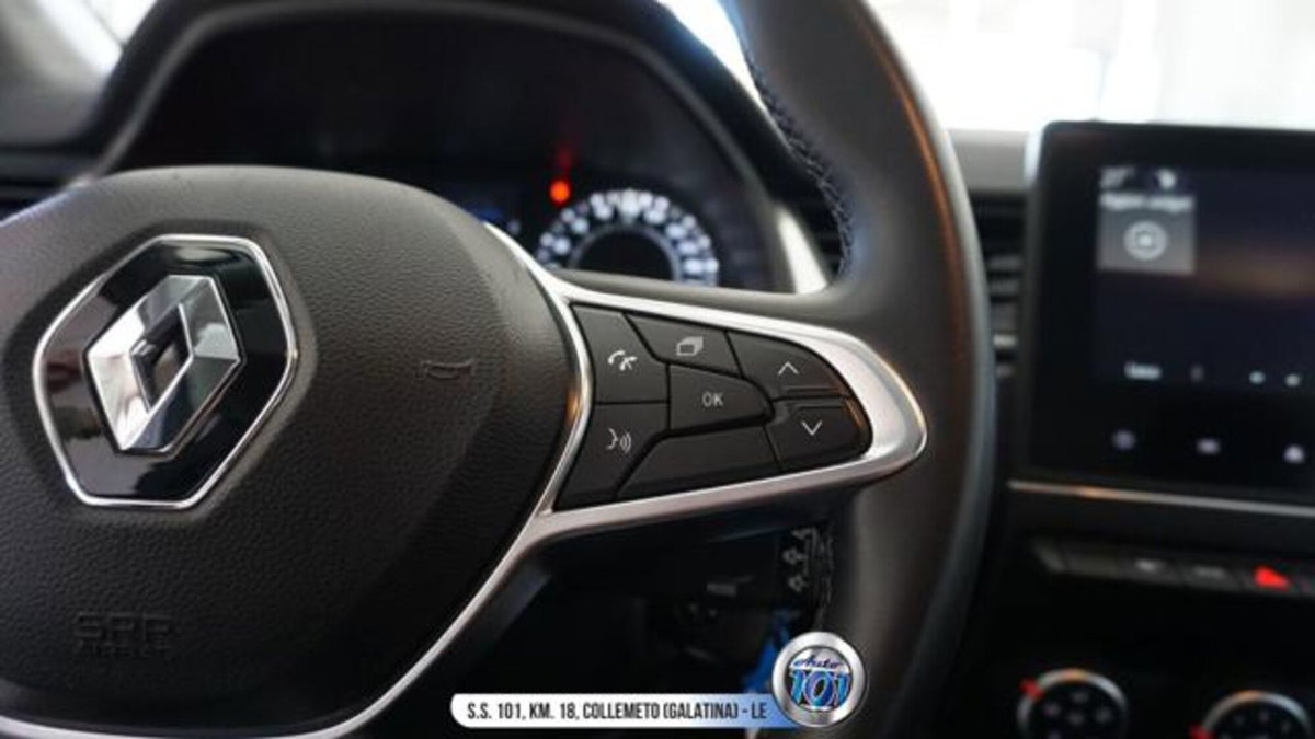 Renault Captur Blue dCi 115 CV EDC Business (13)