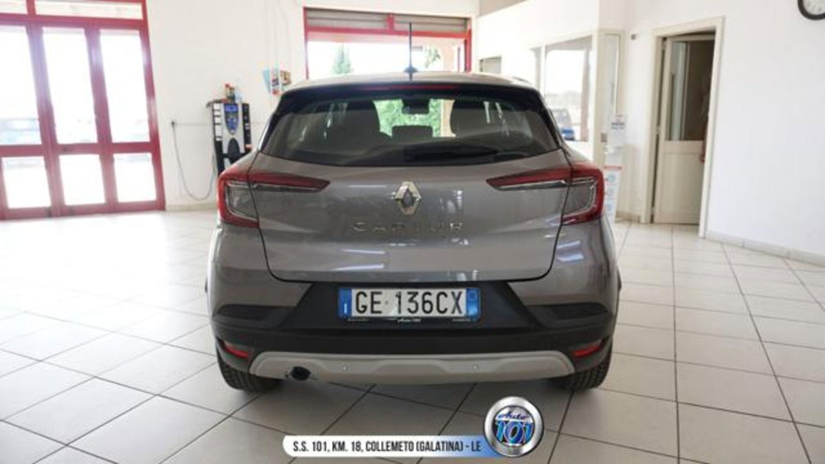 Renault Captur Blue dCi 115 CV EDC Business (8)