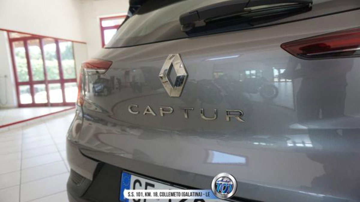 Renault Captur Blue dCi 115 CV EDC Business (9)